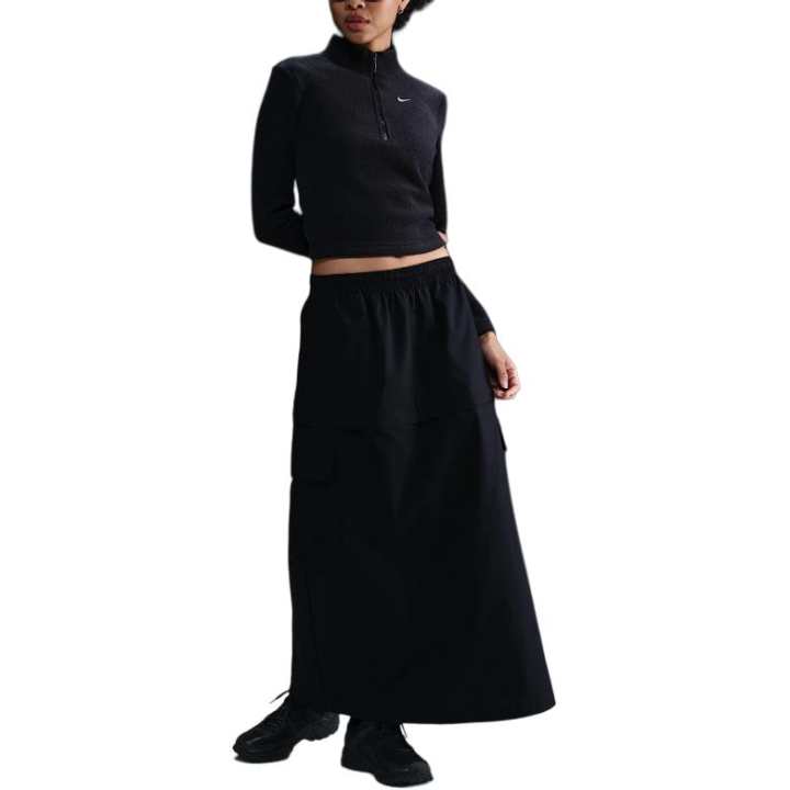 Nike Nike Sweatshirts Women's Black Stand Collar Moderate