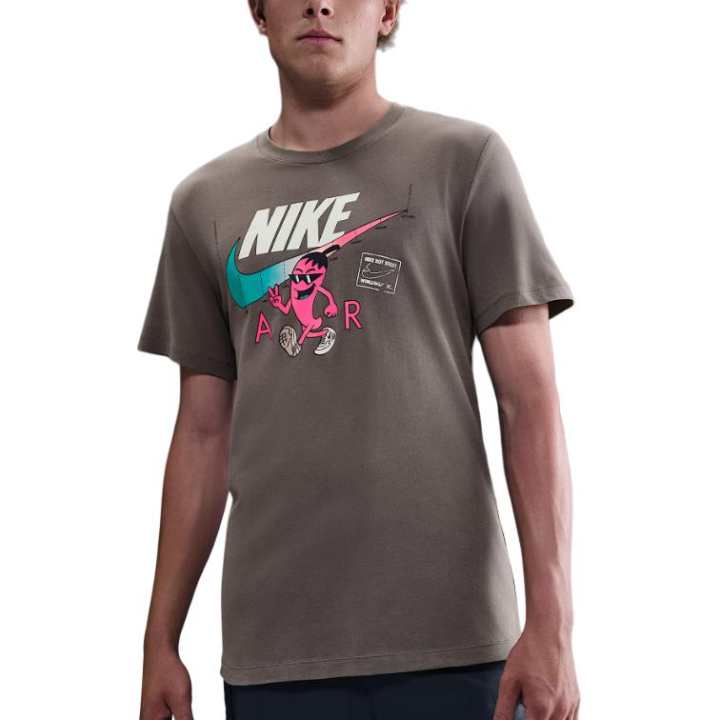 Nike Nike Sportswear Sole Food T-Shirt