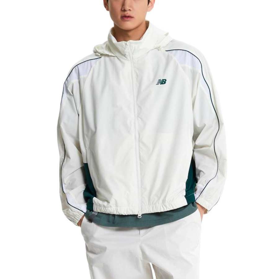 New Balance New Balance UNI FLYING Jackets & Coats Men's Ivory
