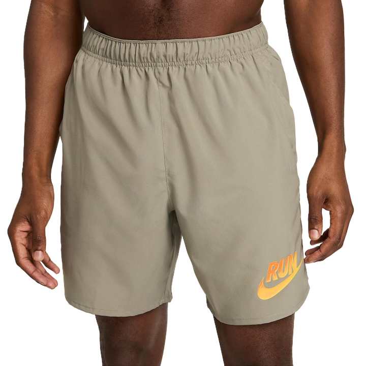 Nike Nike Challenger Run Energy Men's Dri FIT 7' Unlined Running Shorts