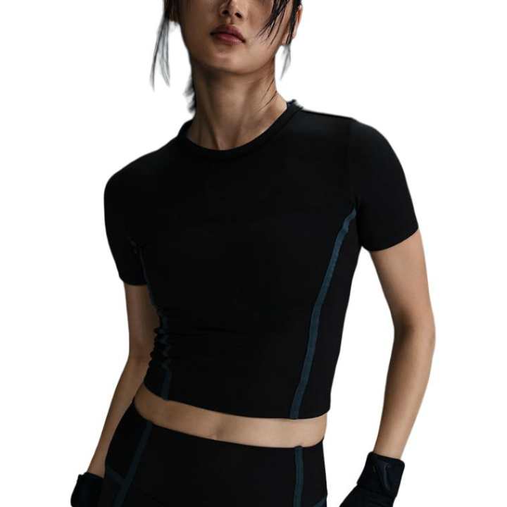 Nike Nike T Shirts Women's Black Crew Neck