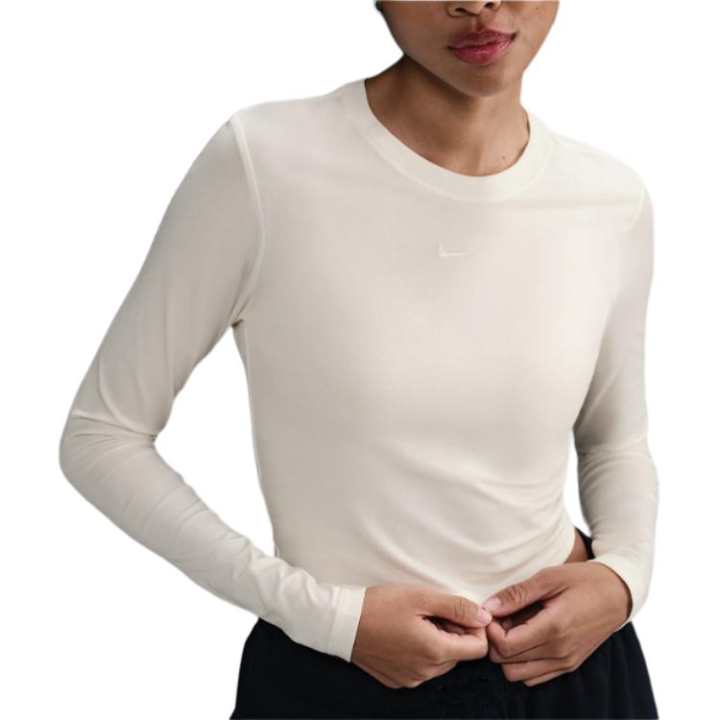 Nike Nike T Shirts Women's White Crew Neck