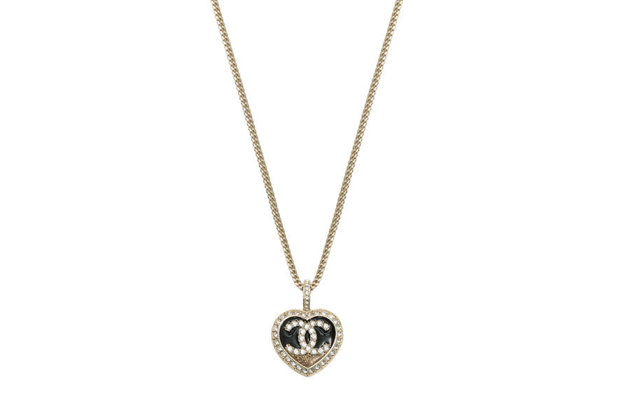 CHANEL Pre Owned 1986 1988 Heart pendant Necklace