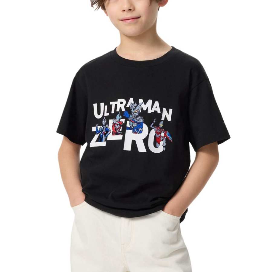 UNIQLO T Shirt Children Aged 3 7 Years Old