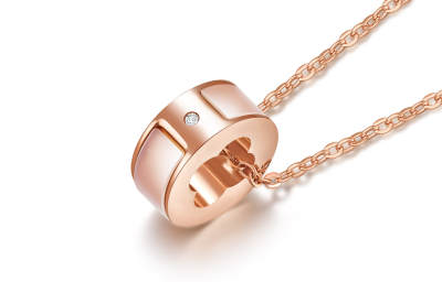 Daisy Fellowes Alloy Necklaces Women's