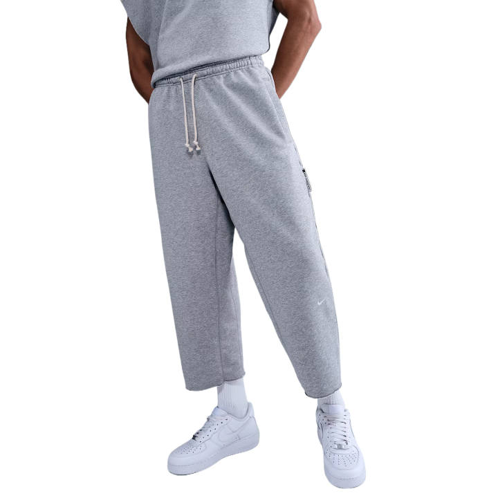 Nike Nike Standard Issue Men's Dri FIT 7/8 Length Basketball Pants