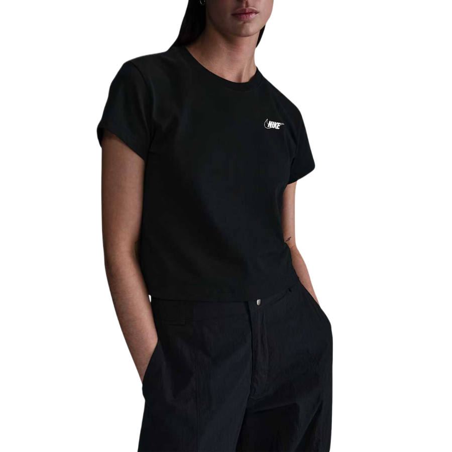 Nike Nike Sportswear Club Women's Short-Sleeve Cropped Graphic T-Shirt