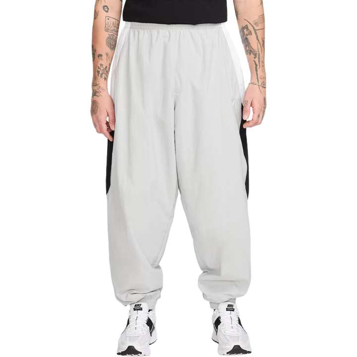 Nike Nike Club Men's Oversized Woven Track Pants