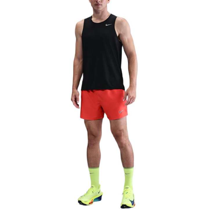 Nike Nike Challenger Men's Dri-FIT 5" Brief-Lined Running Shorts