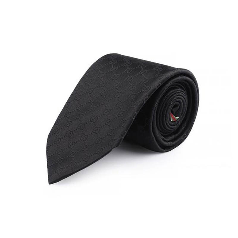 GUCCI GUCCI Gg Supreme Silk Tie