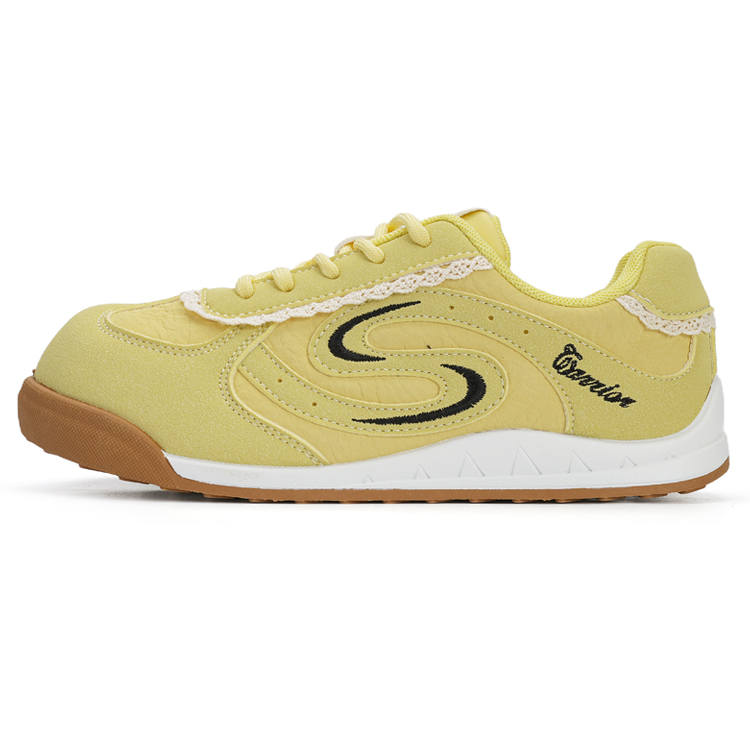 WARRIOR Low top Casual Shoes Women's Yellow