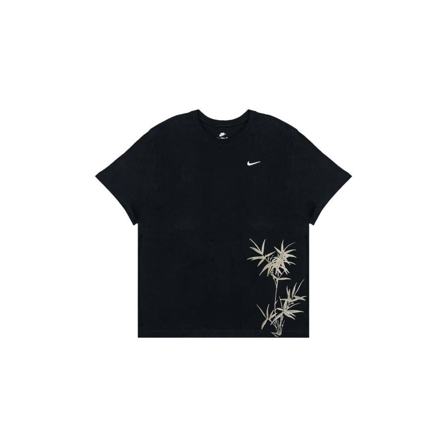 Nike Nike Sportswear T Shirts Men's Black Crew Neck Straight Fit