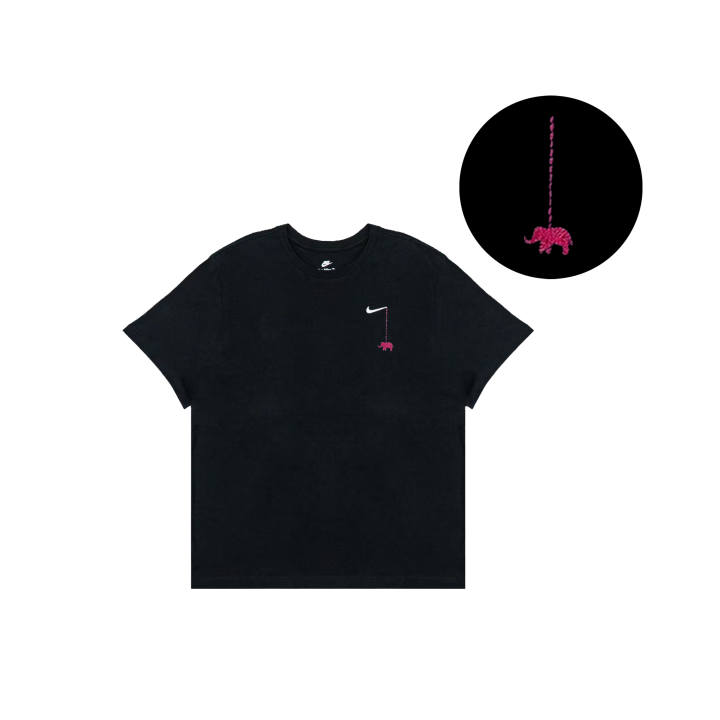 Nike Nike Sportswear T Shirts Men's Black Crew Neck Moderate Straight Fit