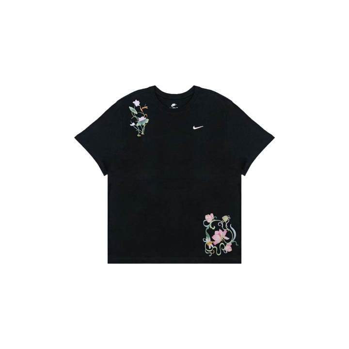 Nike Nike Sportswear T Shirts Men's Black Crew Neck Straight Fit