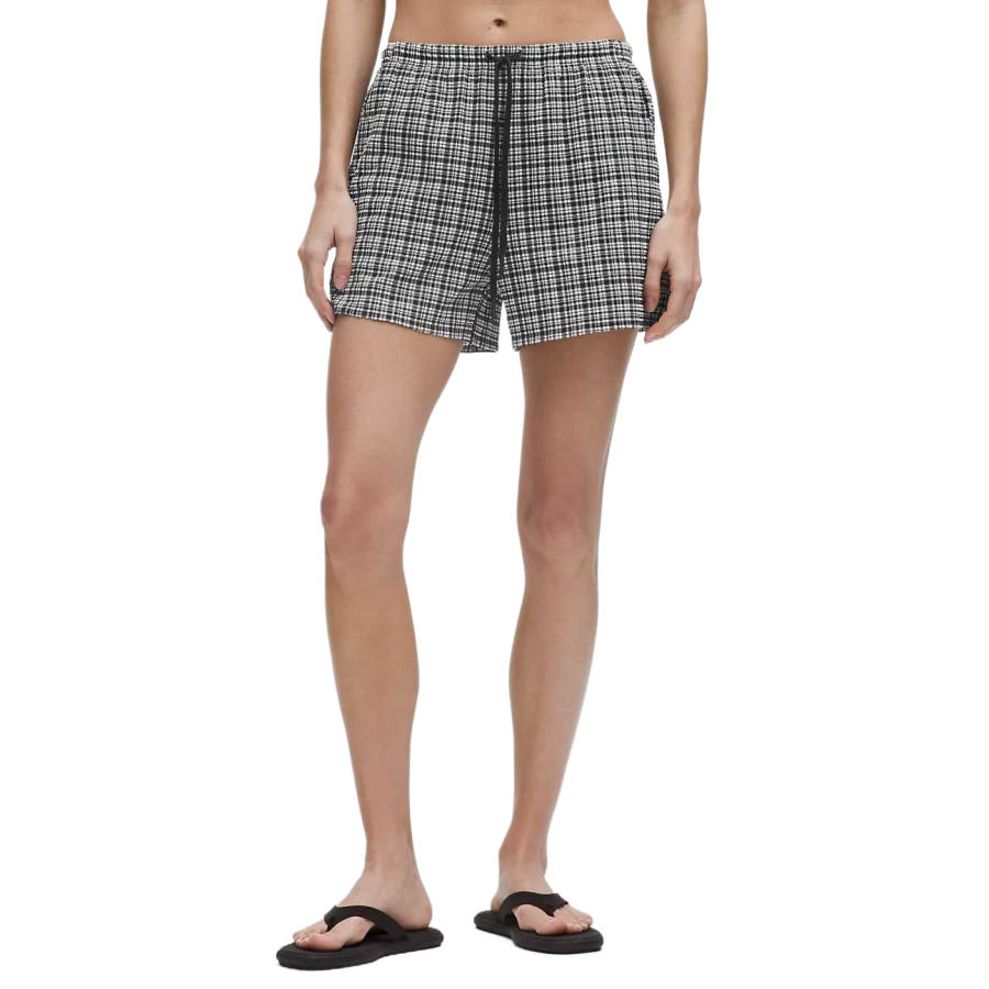 Lululemon Seersucker Check Mid Rise Pull on Short Casual Shorts 3' Women's