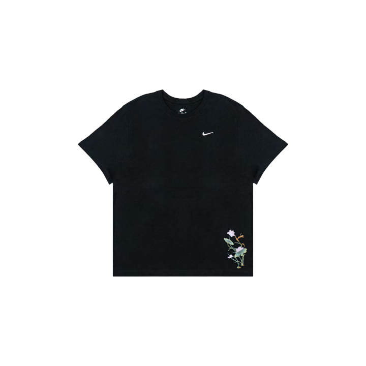 Nike Nike Sportswear T Shirts Men's Black Crew Neck Straight Fit