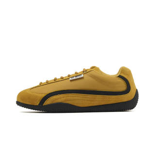 Senzubean Slip Resistant Abrasion Resistant Low top Racing Shoes Unisex Lightning Yellow