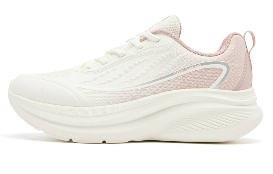QIAODAN Flying Colors Low top Casual Running Shoes Women's Ivory White Microcrystal Powder
