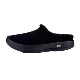 OOFOS Closed Toe Slippers Men's Black