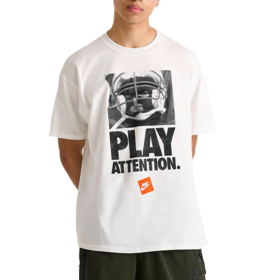 Nike Nike Sportswear T Shirts Men's Summit White/Dark Crew Neck Moderate