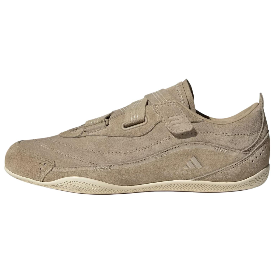 Adidas Adidas URBAN REVERIE Low top Casual Shoes Women's Brown