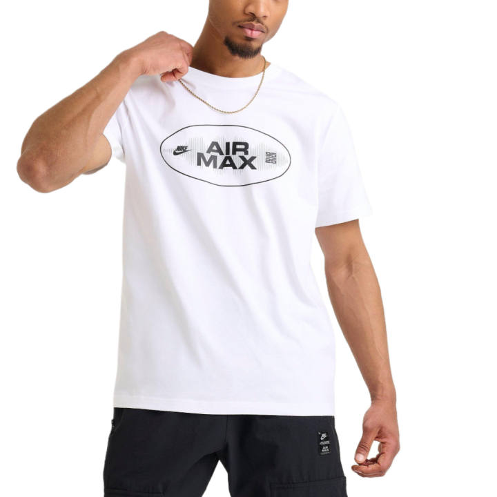 Nike Nike T Shirts Men's White Crew Neck Moderate Straight Fit