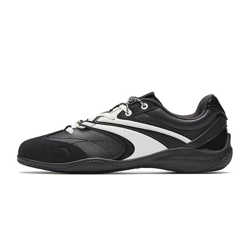 Anta Coverage Abrasion Resistant Coverage Abrasion Resistant Low top German Army Trainers Women's