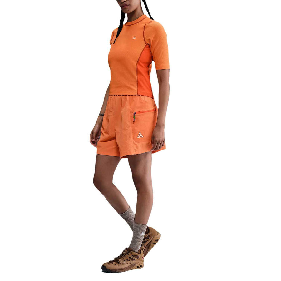 Nike Nike Nike Nike "Chinati" Women's Dri-FIT Adv Uv Protection Base Layer