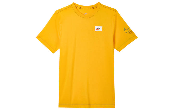 Nike Nike T Shirts Men's Gold Crew Neck Moderate Straight Fit