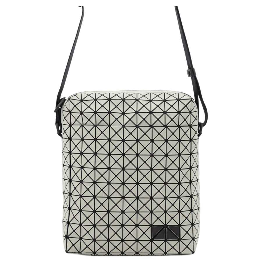 ISSEY MIYAKE Voyager Nylon Shoulder Bag, Crossbody Bag Unisex Light Gray