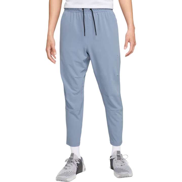Nike Nike Clothing Casual Pants Men's Gray Slate Moderate Straight Fit Pants