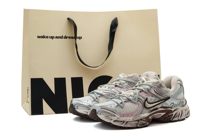 Nike Nike V5 RNR Lightweight Low top Running Shoes Unisex Gray