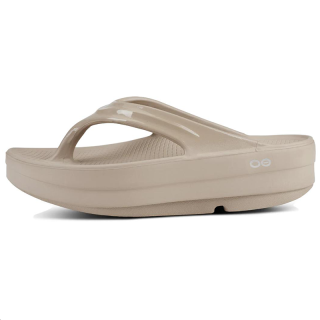 OOFOS Abrasion Resistant Flip Flops Women's Light Gray