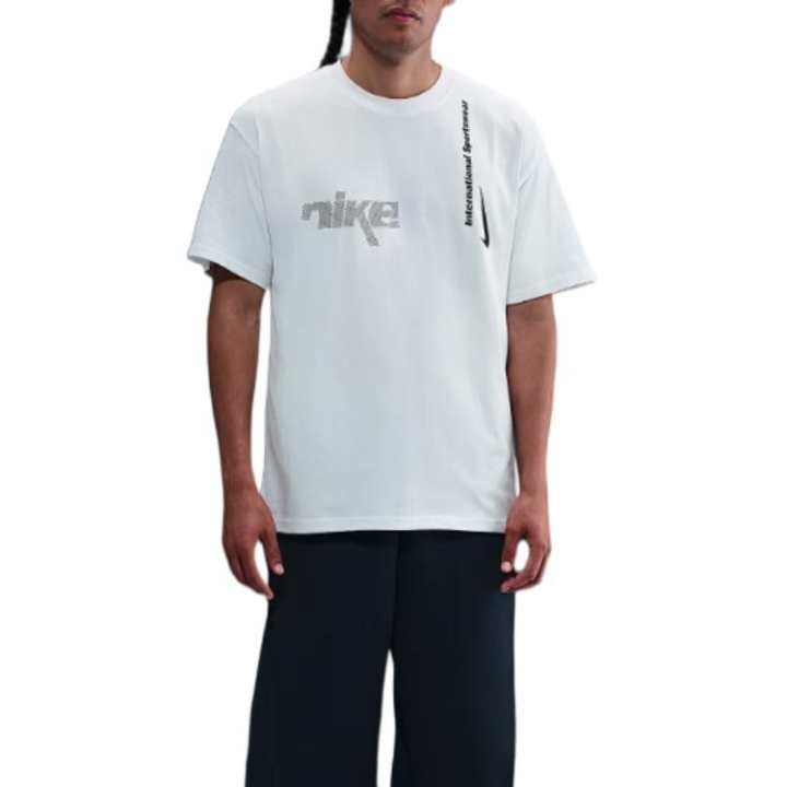 Nike Nike International Sportswear T shirt