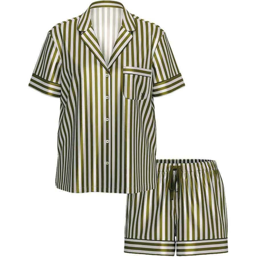 Victoria's Secret Pajama Set Women's