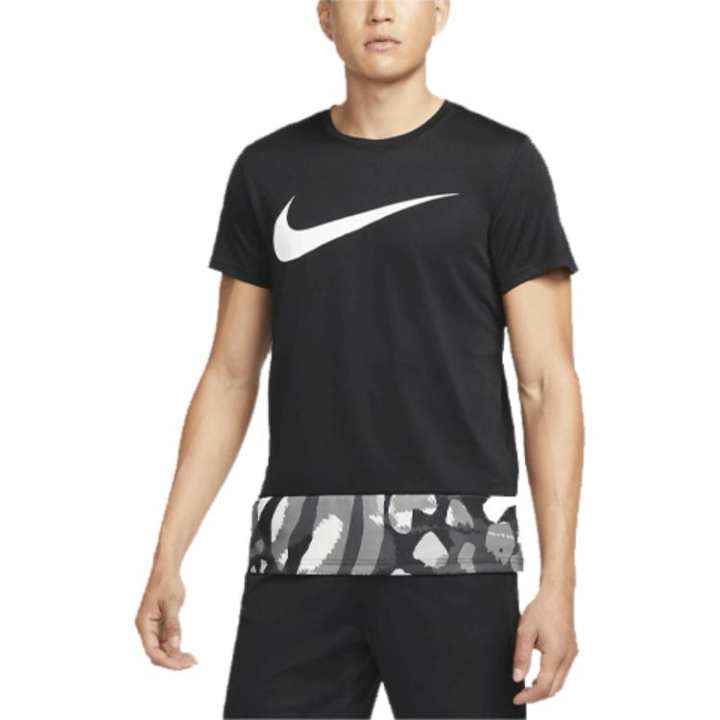 Nike Nike T Shirts Men's Black Crew Neck Straight Fit