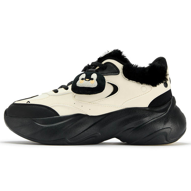 361° Penguin Shoes Thermal Abrasion Resistant Slip Resistant Low top Casual Shoes Women's Black Beige