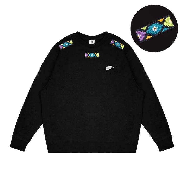 Nike Nike Dri Fit Sweatshirts Unisex Black Crew Neck Moderate Other