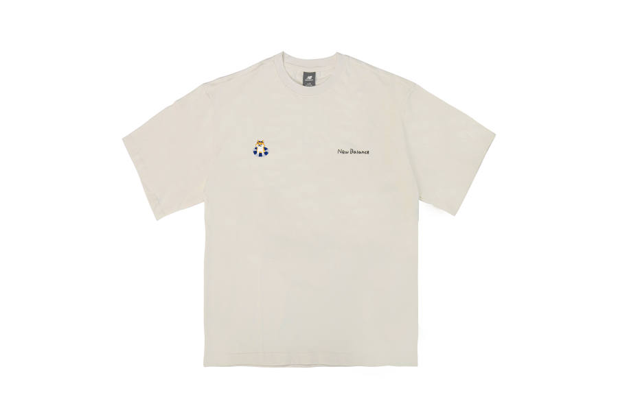 New Balance New Balance T Shirts Unisex Ecru Crew Neck Moderate Straight Fit