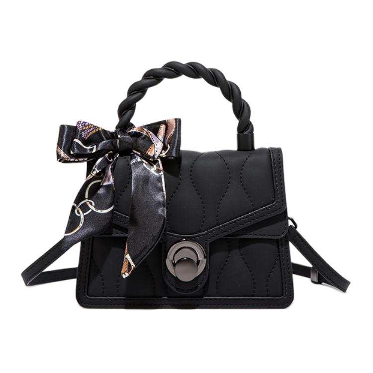 MACKJANICE Synthetic Leather Handbag Regular Women's Black