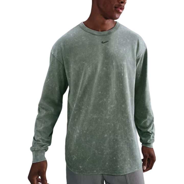 Nike Nike Sportswear Premium Essentials Men's Long-Sleeve T-Shirt