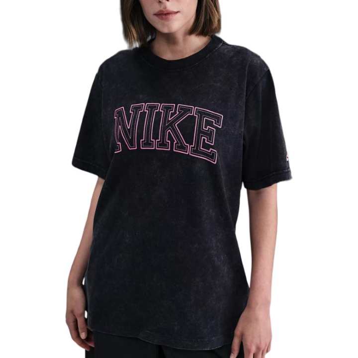 Nike Nike Sportswear Classics Women's Loose T-Shirt