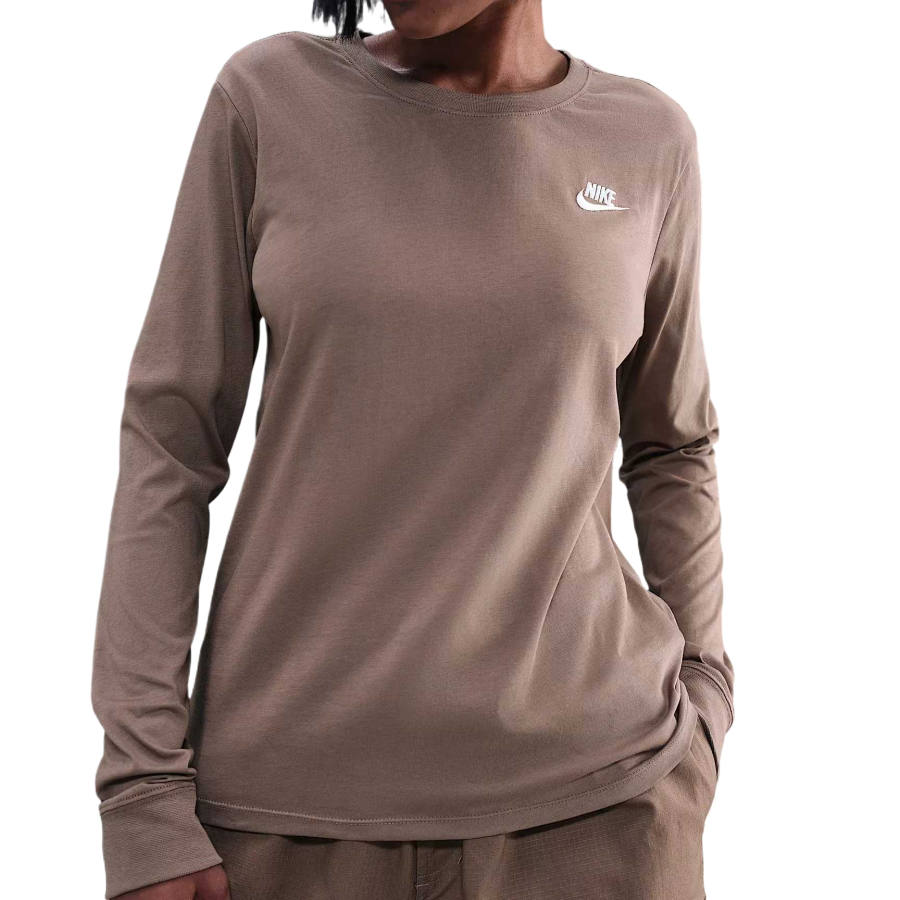 Nike Nike Sportswear Club Women's Long-Sleeve T-Shirt