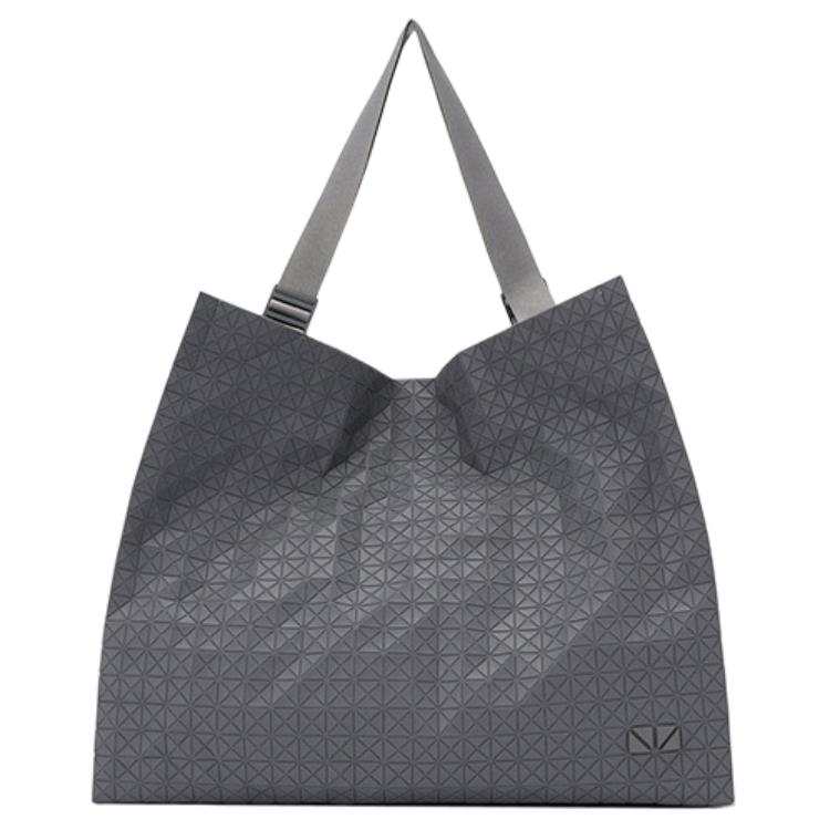 ISSEY MIYAKE Kuro Nylon Fabric Laptop Bag Shoulder Bag Men's Gray