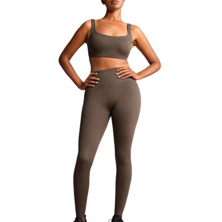 Nike NikeSKIMS Matte Women's Scoop-Neck Bra