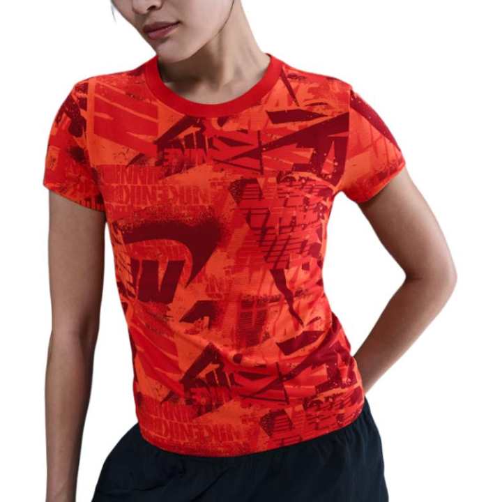 Nike Nike Sportswear Women's Slim T-Shirt