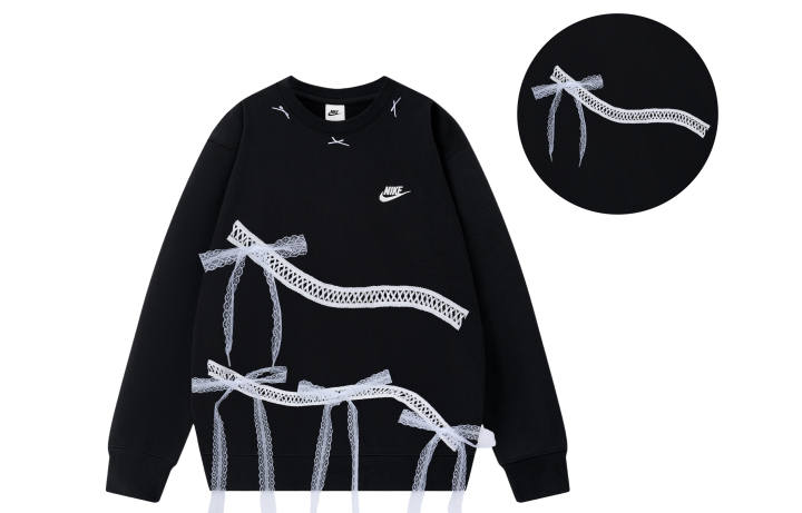 Nike Nike Sweatshirts Unisex Black Crew Neck Moderate Regular