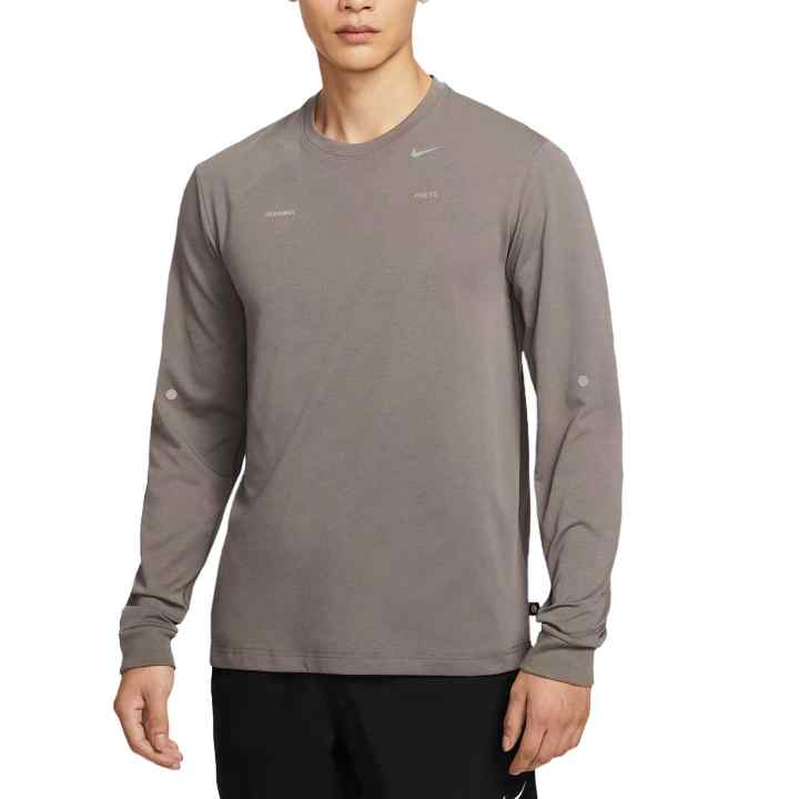 Nike Nike Primary Quick Dry T Shirts Men's Light Gray