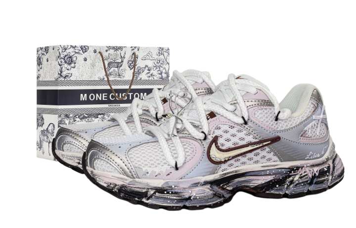 Nike Nike V5 RNR Breathable Lightweight Breathable And Lightweight Low top Running Shoes Women's White Pink