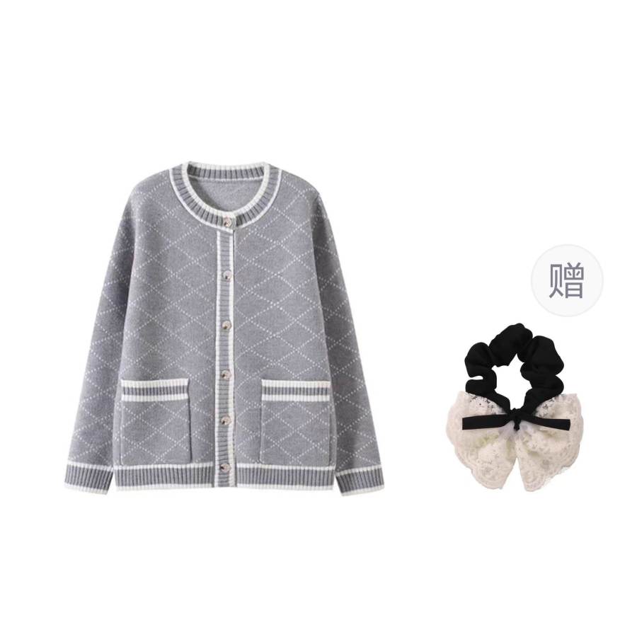 SYEEE WITH U Knitwear Women's Crew Neck Moderate Cardigan